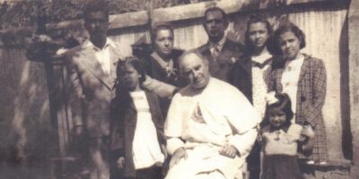 Padre Eustáquio e uma família de Belo Horizonte