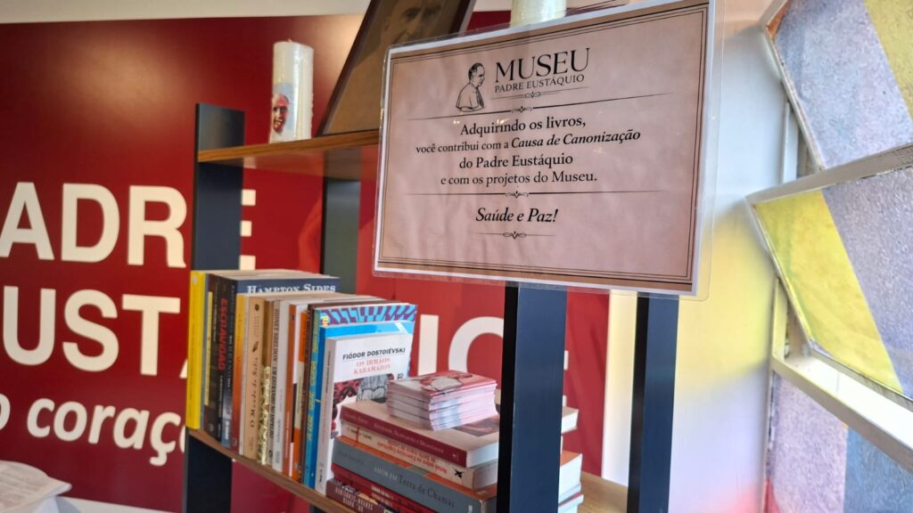 Biblioteca no Museu
